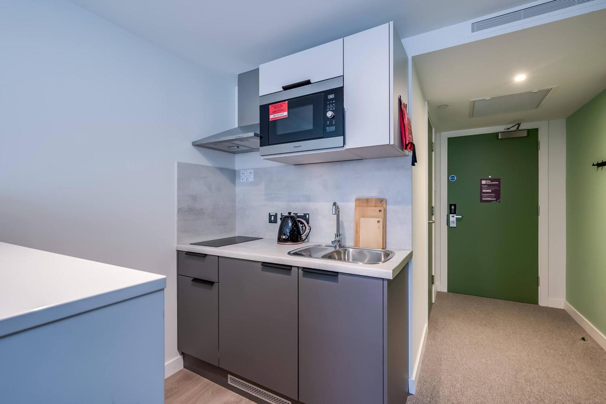 The Best Value Option For The City Centre - Non Students Welcome Белфаст Екстер'єр фото